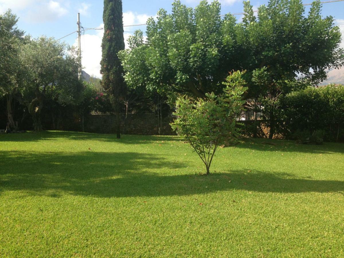 Casolare Giummari Bed & Breakfast Carini Exterior foto