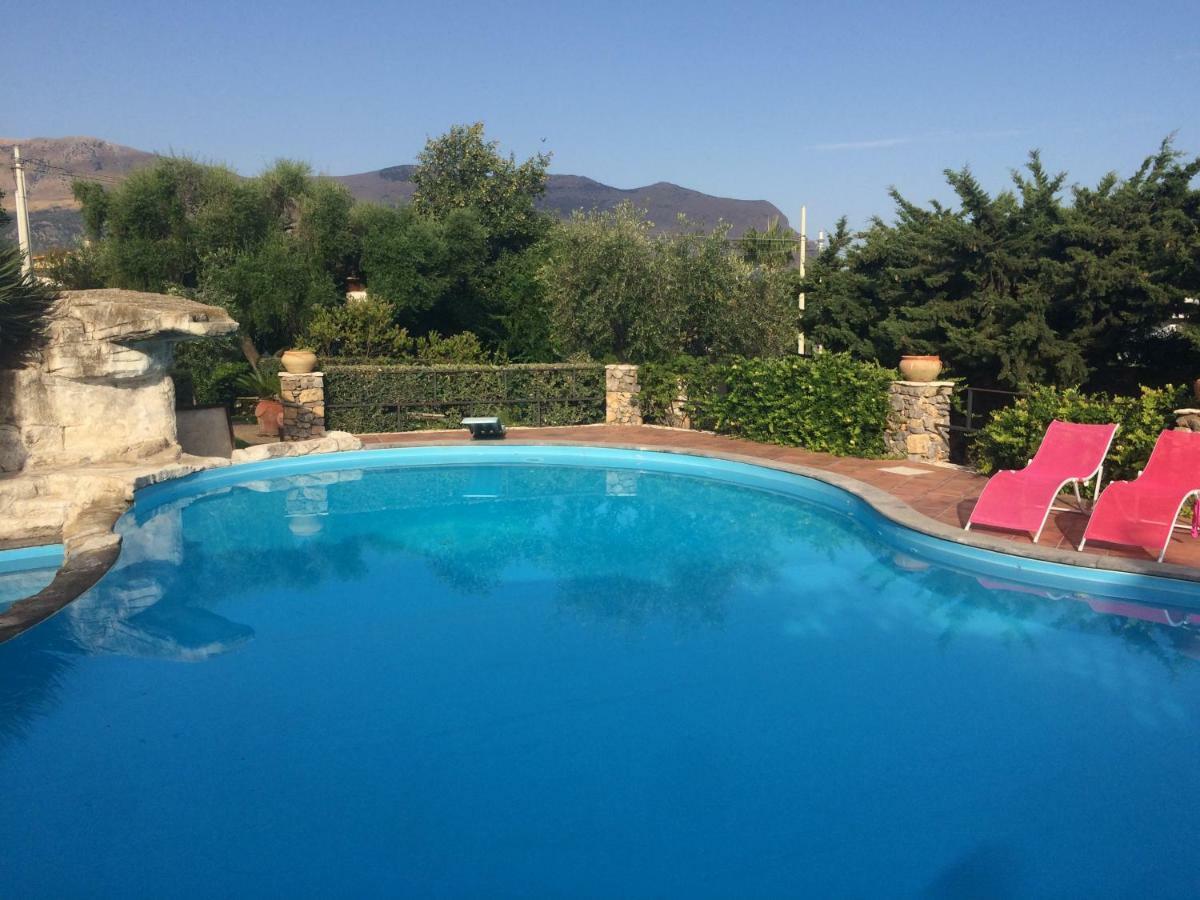 Casolare Giummari Bed & Breakfast Carini Exterior foto