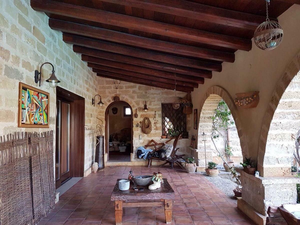 Casolare Giummari Bed & Breakfast Carini Exterior foto