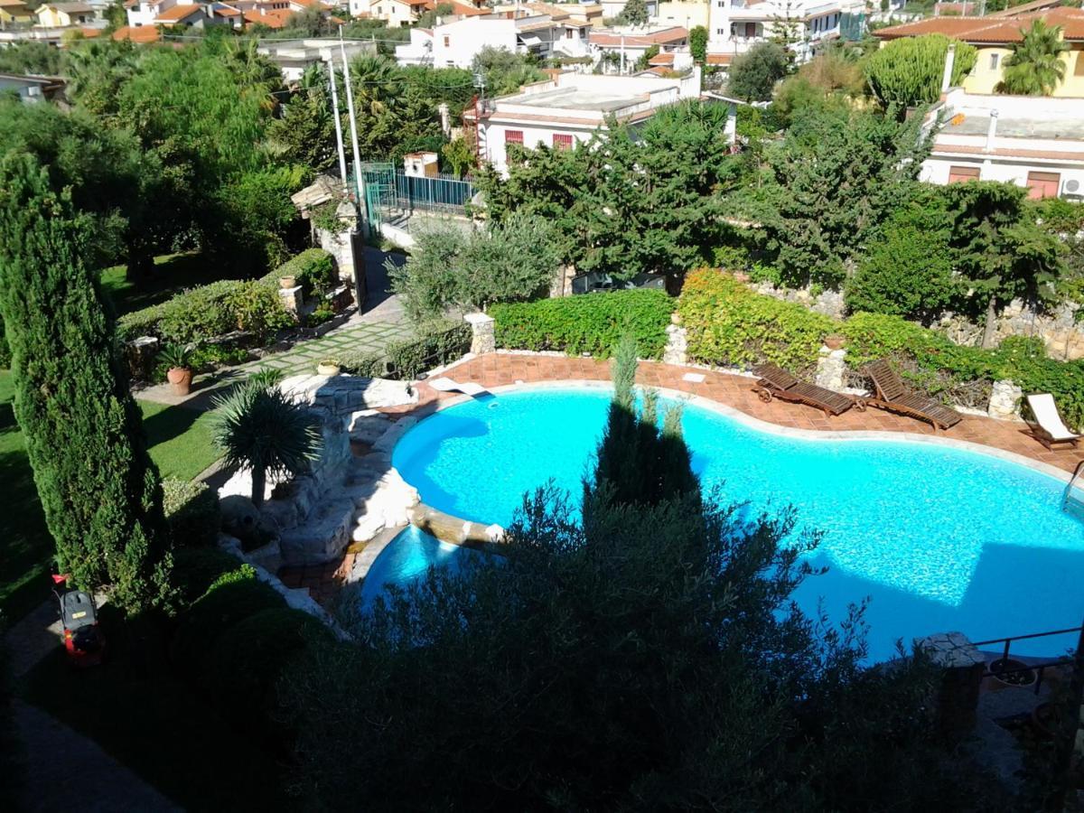 Casolare Giummari Bed & Breakfast Carini Exterior foto